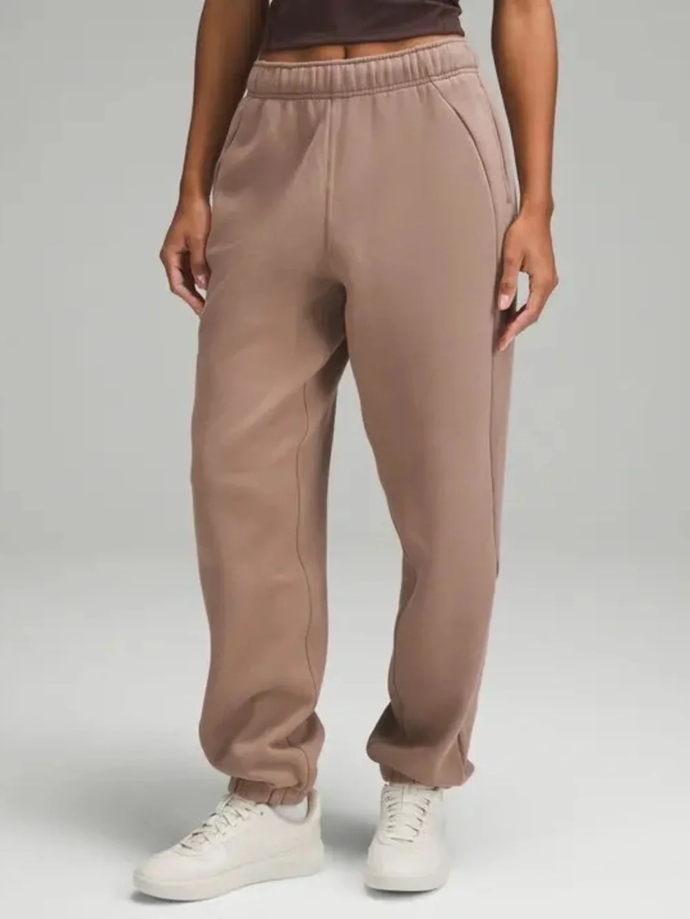 LULULEMON Women’s Scuba Mid-Rise Oversized Jogger - Taupetastic Medium
